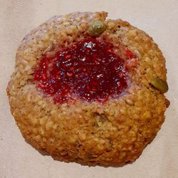 JJ Bean - Oatmeal Jam cookie
