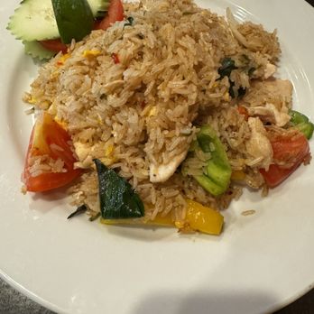 9 Dang Fine Thai - Spicy basil fried rice with chicken - Thai Near Me - Hillsboro, Oregon 9 Dang Fine Thai - Spicy basil fried rice with chicken - Thai Near Me - Hillsboro, Oregon