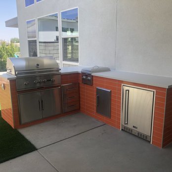 Bella Blue Water - Outdoor Kitchen - Pool & Hot Tub Service Near Me - Indio, California