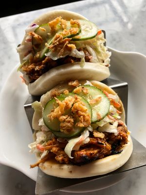 Harumama Noodles + Buns (Little Italy) by null