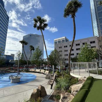 Riverfront Plaza - Parks Near Me - Jacksonville, Florida