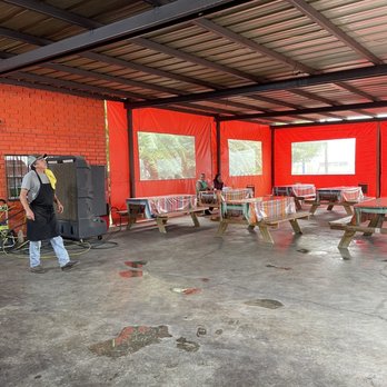 Pollos Asados El Tio Roy - Dining area - Chicken Shop Near Me - Donna, Texas Pollos Asados El Tio Roy - Dining area - Chicken Shop Near Me - Donna, Texas