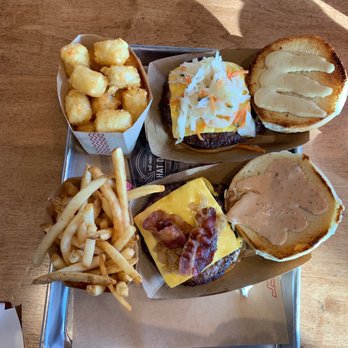 Hat Creek Burger Company - Signature at the top and classic at the bottom - Fast Food Near Me - Spring, Texas Hat Creek Burger Company - Signature at the top and classic at the bottom - Fast Food Near Me - Spring, Texas