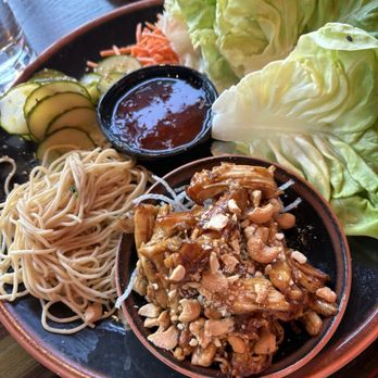 Blue Sushi Sake Grill - Seaweed Salad - Sushi Bars Near Me - Tempe, Arizona