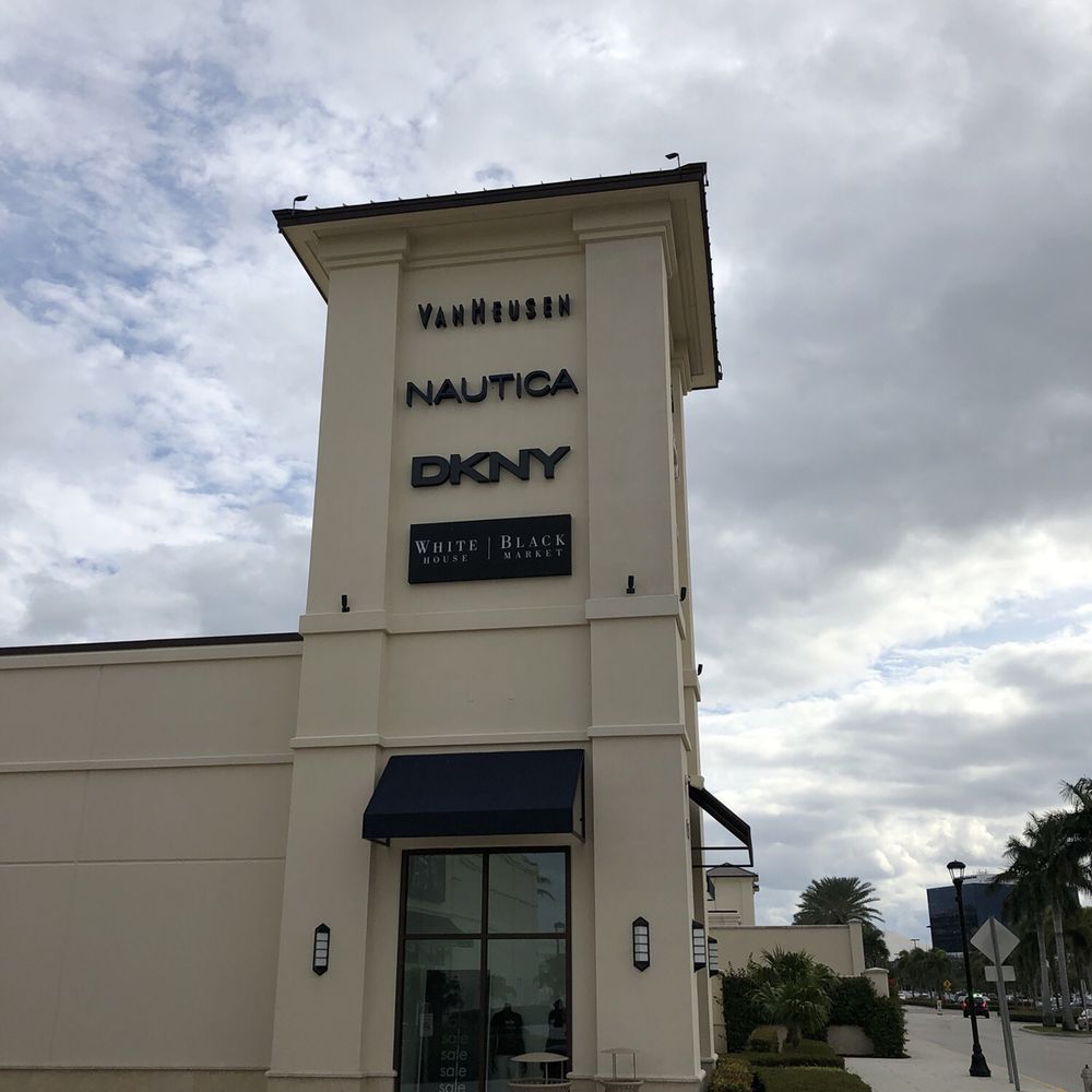 Tanger Outlets Palm Beach - Shopping Centers Near Me - West Palm Beach, Florida Tanger Outlets Palm Beach - Shopping Centers Near Me - West Palm Beach, Florida