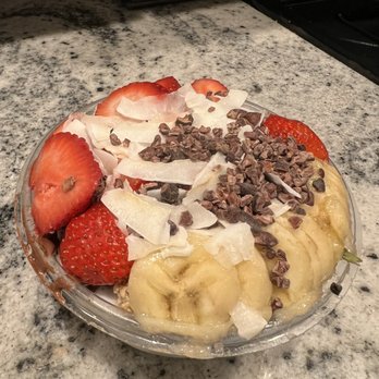 Playa Bowls - Nutelloco- Coconut Bowl* (Coconut Bowls*) Extra Granola Extra Strawberry - Acai Bowls Near Me - Elizabeth, New Jersey