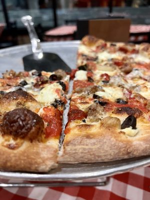 Grimaldi's Pizzeria by null