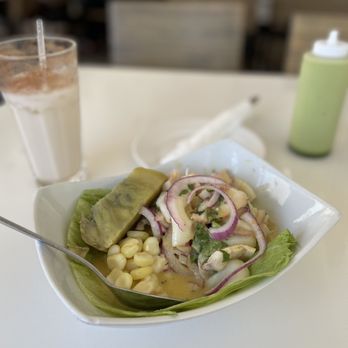 Mamita Peruvian Restaurant - Mixto ceviche - Peruvian Near Me - Glendale, California Mamita Peruvian Restaurant - Mixto ceviche - Peruvian Near Me - Glendale, California