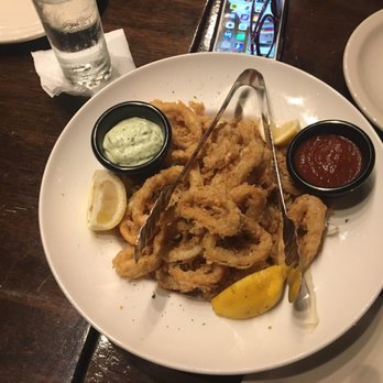 Entrevinos - Calamari - Wine Bars Near Me - Carolina, Puerto Rico Entrevinos - Calamari - Wine Bars Near Me - Carolina, Puerto Rico