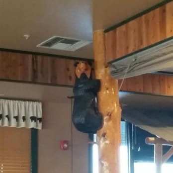 Black Bear Diner - Madera - Bears everywhere.. - American Near Me - Madera, California