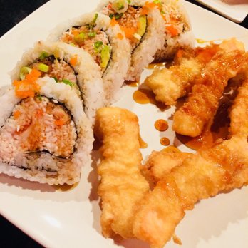 Love Sushi - Salmon Tempura was good but I had to cut it in half to fit it in my mouth. Sushi should be bit sized. - Japanese Near Me - Bakersfield, California