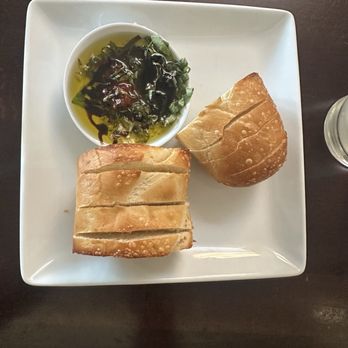 Di Roma Cucina - Bread and Oil - Pizza Near Me - Torrance, California
