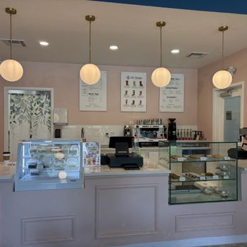 La Condesa - Menu, register and pastry display. - Coffee & Tea Near Me - Houston, Texas La Condesa - Menu, register and pastry display. - Coffee & Tea Near Me - Houston, Texas