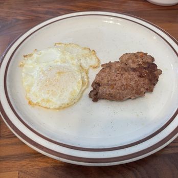 Allison's Country Cafe - Kathy's Half - this sausage is phenomenal - Sandwiches Near Me - Ventura, California
