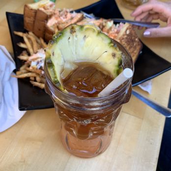 Down the Hatch Maui - Seafood Near Me - Lahaina, Hawaii