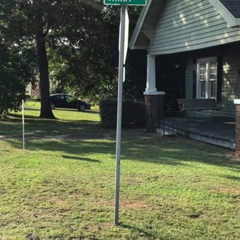 Paco's Lawn Care - Lawn Care Services: Lawn Mowing, Edge Trimming, Hedge Trimming - Lawn Services Near Me - Troy, Alabama Paco's Lawn Care - Lawn Care Services: Lawn Mowing, Edge Trimming, Hedge Trimming - Lawn Services Near Me - Troy, Alabama