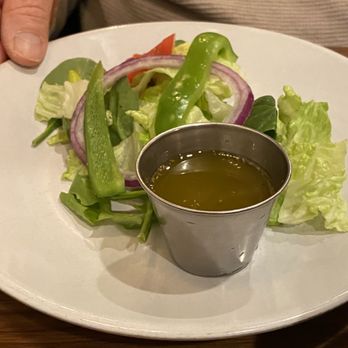 Mamma's Kitchen - Side salad - Italian Near Me - Alexandria, Virginia