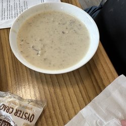 Shoreline Inn Bistro - Clam chowder