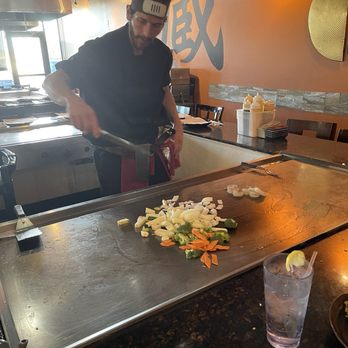Kura - Fabulous knife skills! - Sushi Bars Near Me - Colorado Springs, Colorado Kura - Fabulous knife skills! - Sushi Bars Near Me - Colorado Springs, Colorado