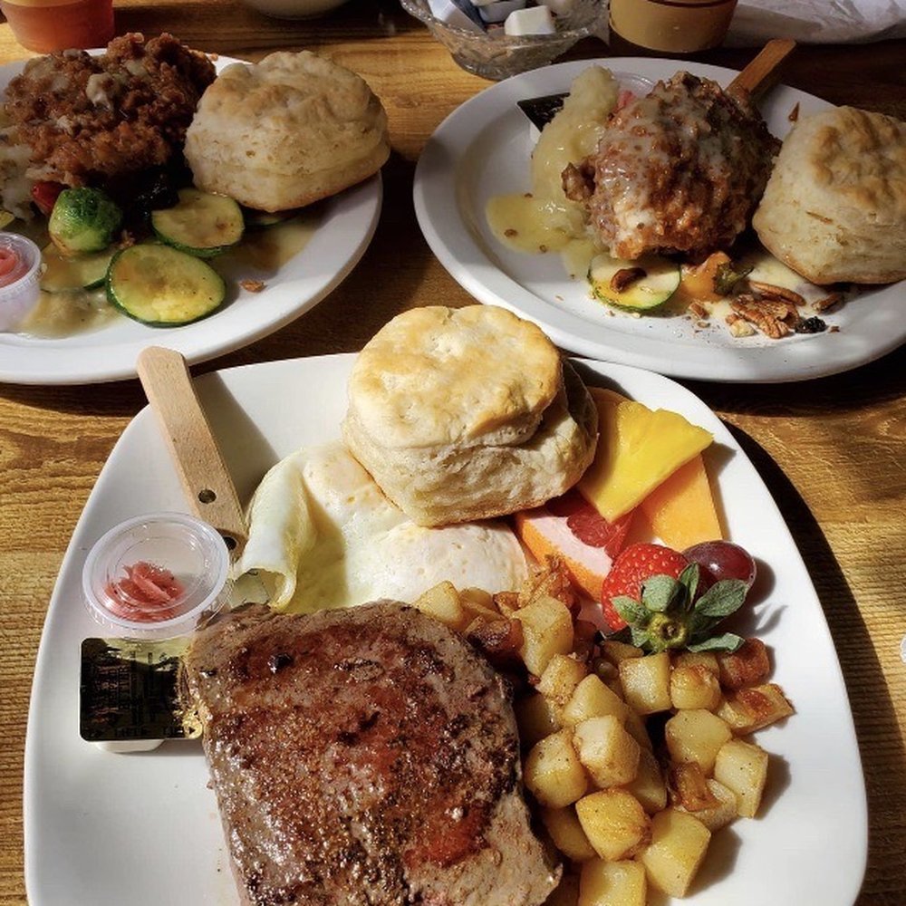 Backyard Bistro - American Near Me - Pipe Creek, Texas Backyard Bistro - American Near Me - Pipe Creek, Texas