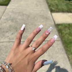 Wonder Nails