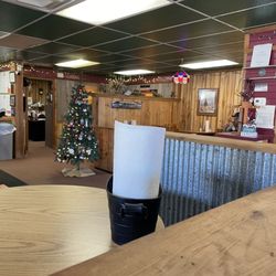 Opie's Pizza - Cute small atmosphere