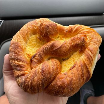 Le Petit Paris - French Bakery - Bakeries Near Me - Omaha, Nebraska