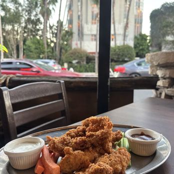 Saddle Ranch Chop House - Chicken - Steakhouses Near Me - West Hollywood, California
