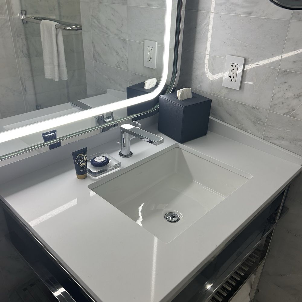 Fontainebleau Miami Beach - Bathroom sink - Hotels Near Me - Miami Beach, Florida Fontainebleau Miami Beach - Bathroom sink - Hotels Near Me - Miami Beach, Florida