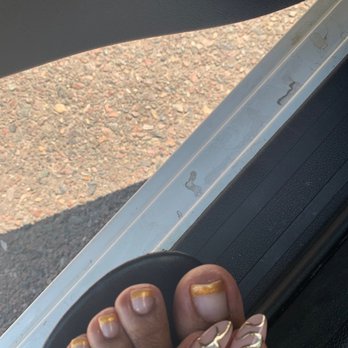 Luxe Nail Bar - This GOLD POLISH IS CHEAP AND DOESN'T MATCH MY FEET. All they wanted was to take my money. - Waxing Near Me - Phoenix, Arizona Luxe Nail Bar - This GOLD POLISH IS CHEAP AND DOESN'T MATCH MY FEET. All they wanted was to take my money. - Waxing Near Me - Phoenix, Arizona