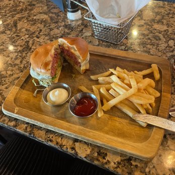 Grillsmith - Countryside - Classic Cheeseburger - Steakhouses Near Me - Clearwater, Florida Grillsmith - Countryside - Classic Cheeseburger - Steakhouses Near Me - Clearwater, Florida