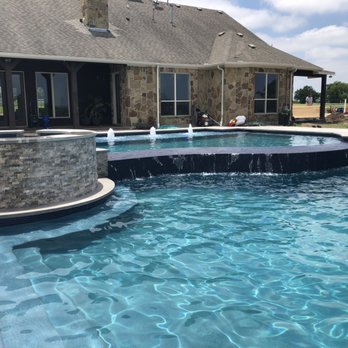 Omni Outdoor Oasis Custom Pools - Hot Tub & Pool Near Me - Rockwall, Texas