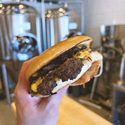Vatos Burgers - Beers and burgers?