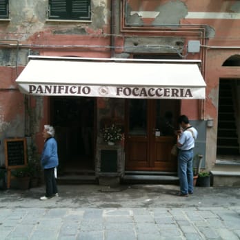 Panifico Focacceria - Bakeries Near Me - Vernazza, SP Panifico Focacceria - Bakeries Near Me - Vernazza, SP