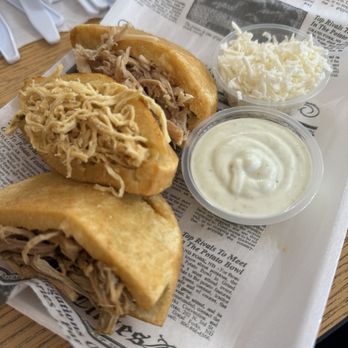 Arepas Street - Venezuelan Near Me - Lewisville, Texas