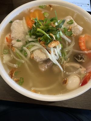 PHỞ BIG BOWL by null