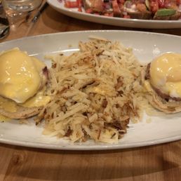 Eggs Benedict Eggs Benedict
