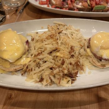 Yolk - Marina City - Eggs Benedict - Breakfast & Brunch Near Me - Chicago, Illinois Yolk - Marina City - Eggs Benedict - Breakfast & Brunch Near Me - Chicago, Illinois
