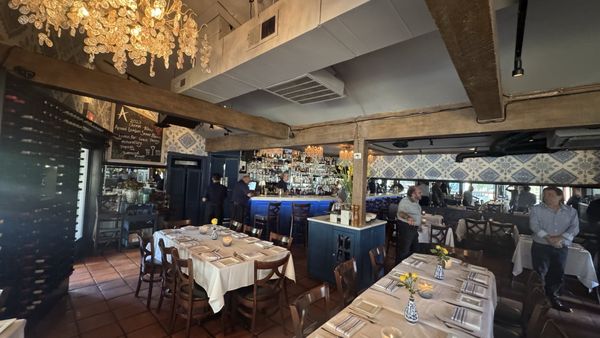 Avanti Restaurant by null