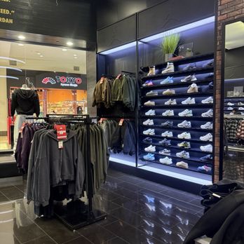 Shoe Palace - Shoe Stores Near Me - San Jose, California