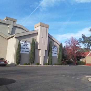 Yosemite Cinema  - Cinema Near Me - Oakhurst, California