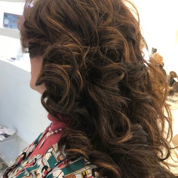 Arte & Moda - Lo stile è Arte & Moda - Hair Salons Near Me - Rome, RM