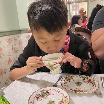 Lisa's Tea Treasures - Hot cocoa - Tea Rooms Near Me - Campbell, California