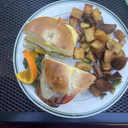 Bagel sandwich