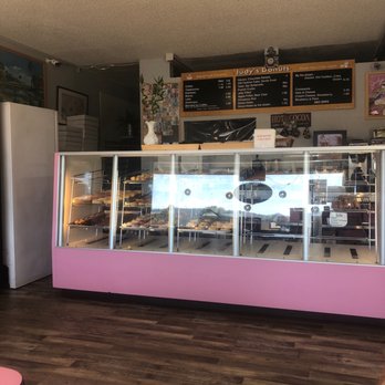 Judy's Donuts - Store - Donuts Near Me - Oakhurst, California