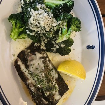 Hudson House - Redfish with broccoli in a delicious and addicting lemon wine cream sauce. - Seafood Near Me - Irving, Texas