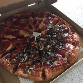 Diggs Pizza - XL pep/shroom pizza - Pizza Near Me - Boise, Idaho