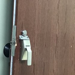 Northwest Community Hospital - The room had a broken up door, the bathroom had no working lock.