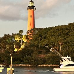 Jetty's Waterfront Restaurant