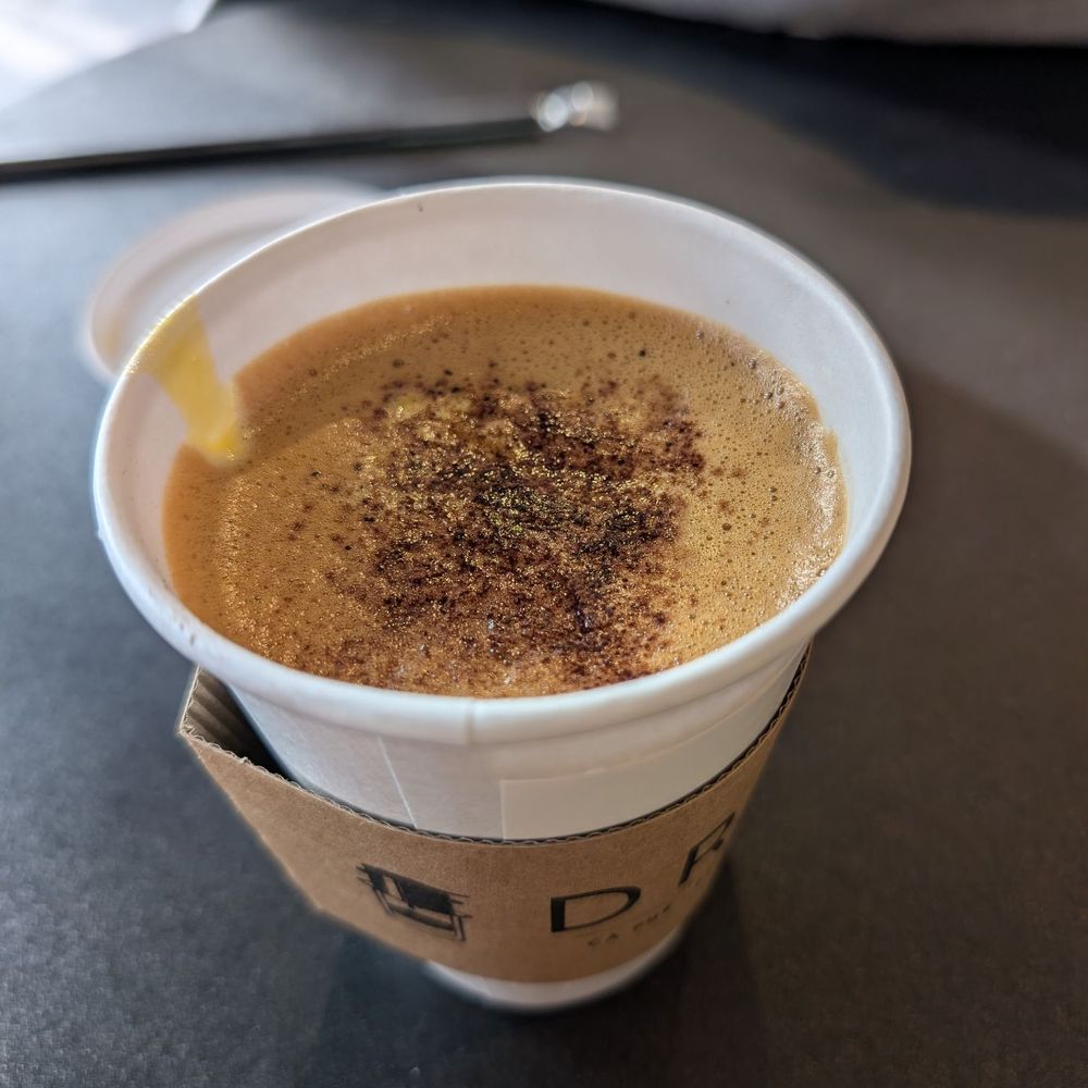 Egg foam coffee. Trung Egg foam coffee. Trung
